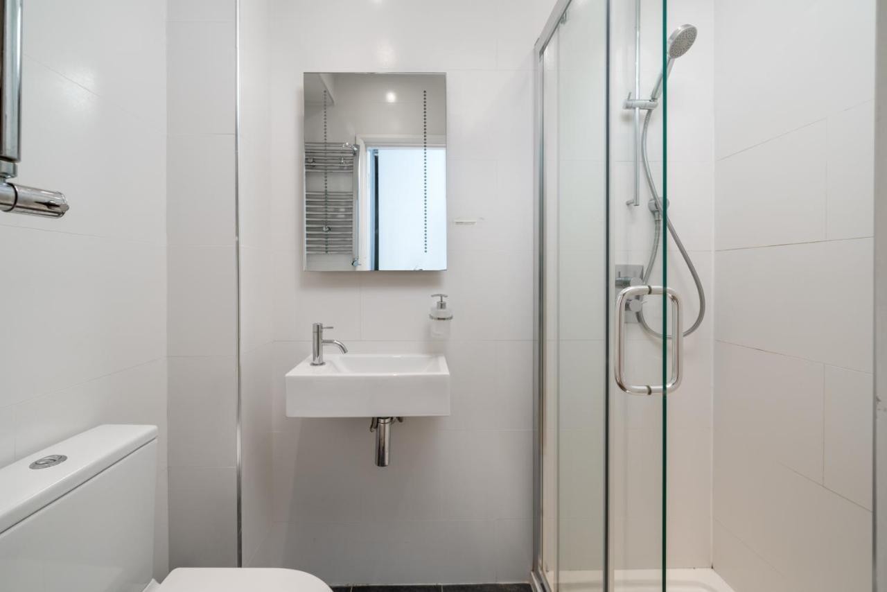Gorgeous Flat With Garden In Battersea Appartement Londen Buitenkant foto
